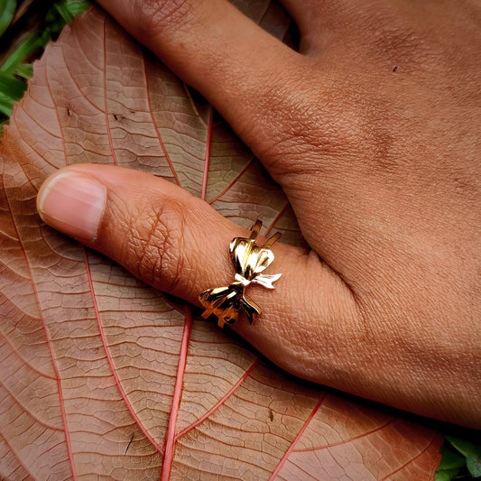 Golden Bow Ring