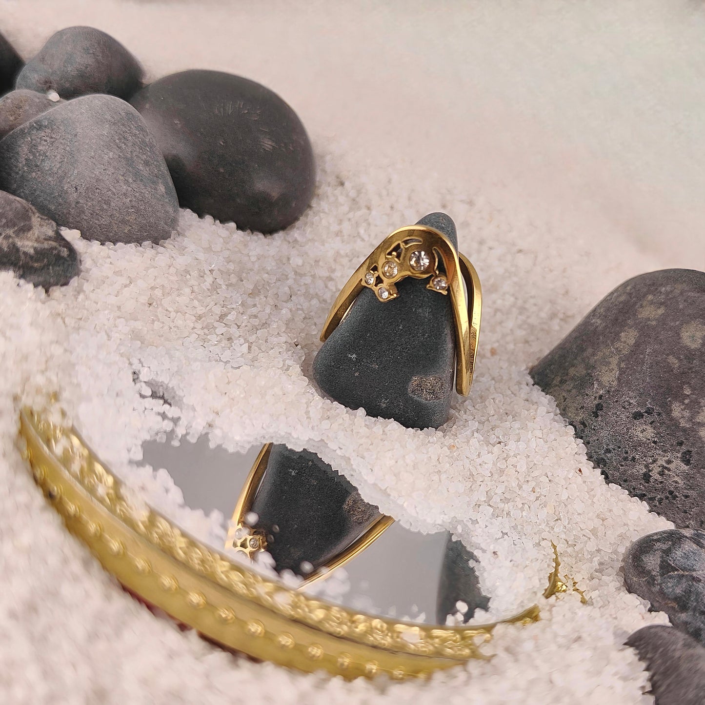 V Ring