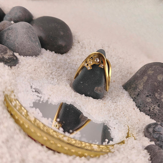 V Ring