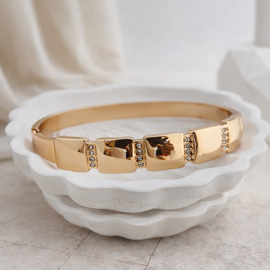 Aesthetic Luxury Gold Bangle Bracelet